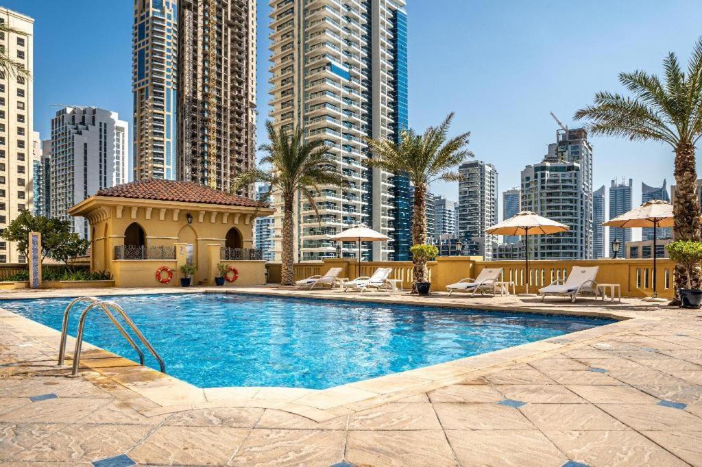 Neyar Beach Vibes - The Penthouse Hostel Dubai Buitenkant foto