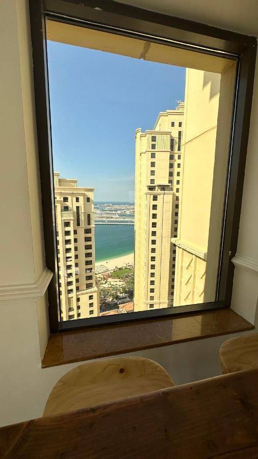 Neyar Beach Vibes - The Penthouse Hostel Dubai Buitenkant foto