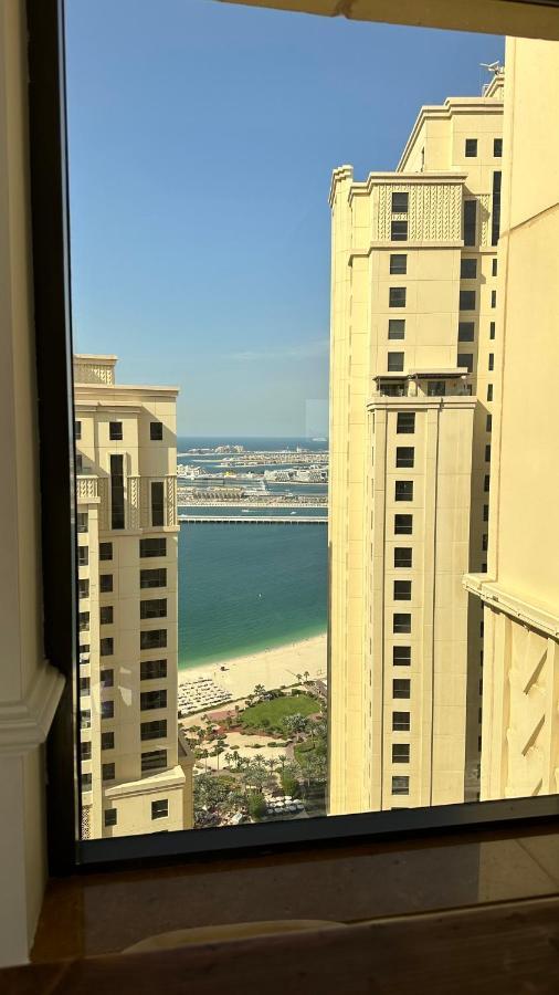 Neyar Beach Vibes - The Penthouse Hostel Dubai Buitenkant foto